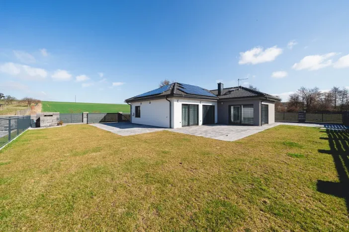 Prodej rodinného domu, Líšťany, 115 m2