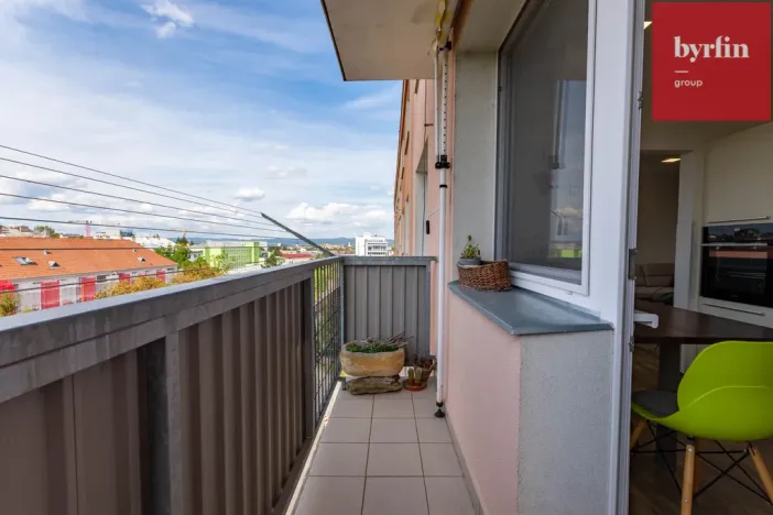 Prodej bytu 2+1, Olomouc, Vojanova, 56 m2