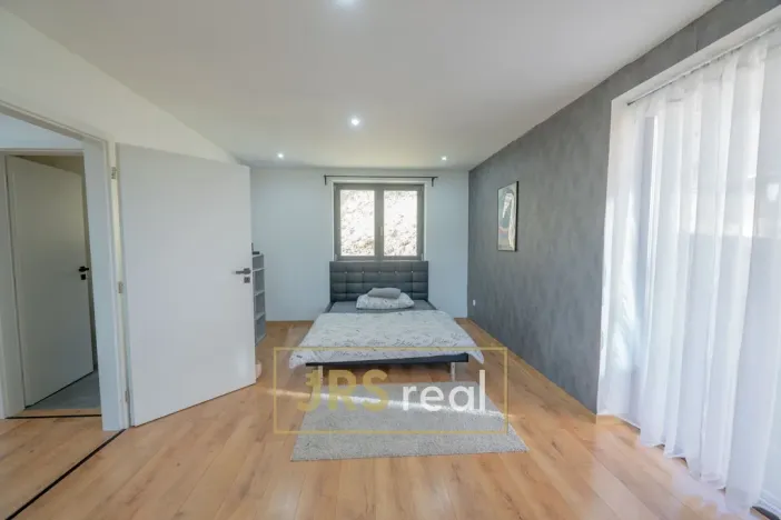 Prodej rodinného domu, Snovídky, 240 m2