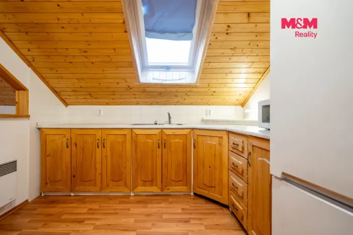 Prodej rodinného domu, Horní Třešňovec, 847 m2