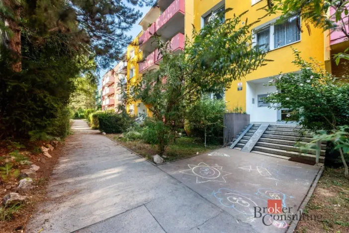 Prodej bytu 2+kk, Brno - Bystrc, Laštůvkova, 39 m2
