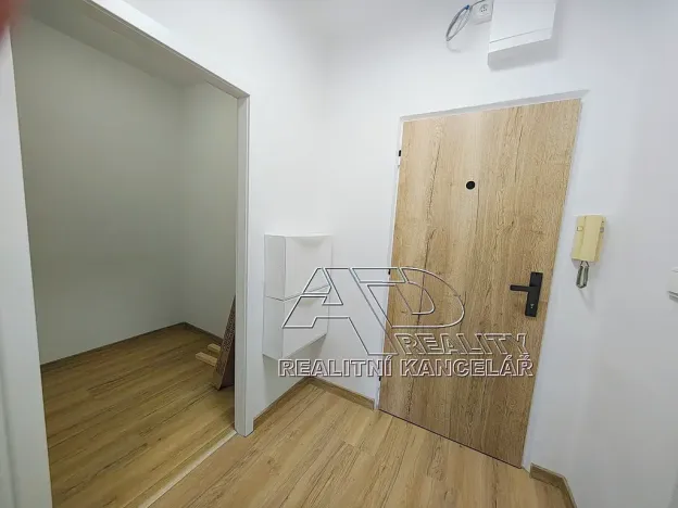 Pronájem bytu 2+kk, České Budějovice, Budivojova, 49 m2