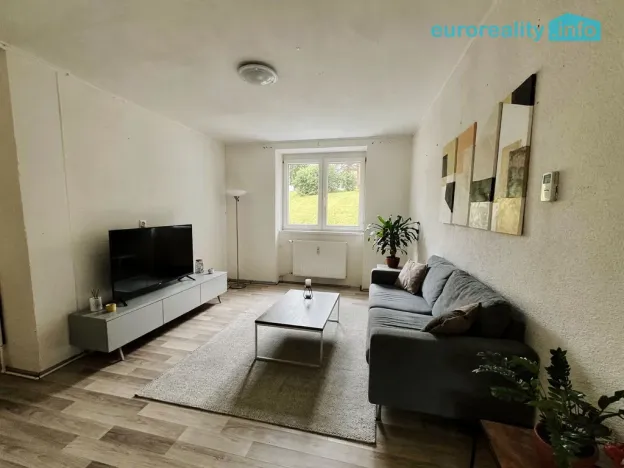 Prodej bytu 2+1, Horní Slavkov, Zahradní, 57 m2