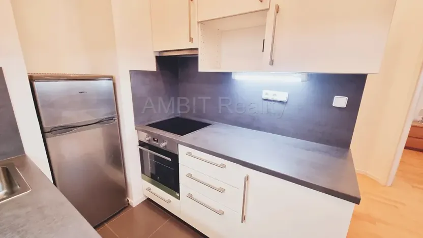 Pronájem bytu 2+kk, Praha - Břevnov, Mládeže, 51 m2