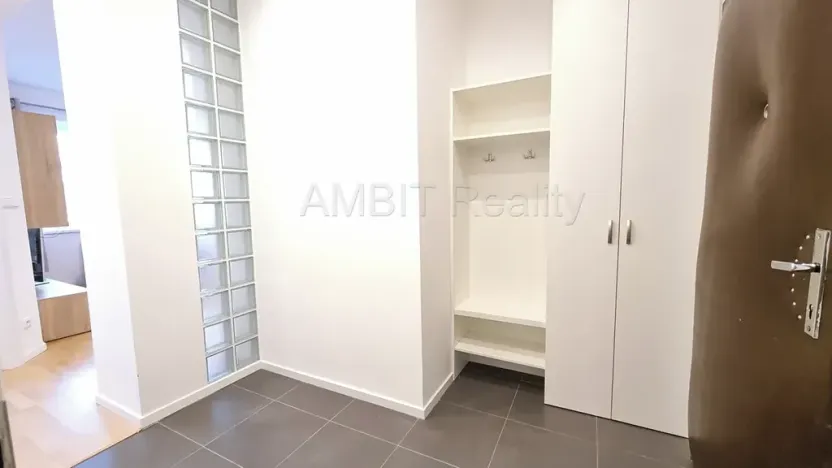 Pronájem bytu 2+kk, Praha - Břevnov, Mládeže, 51 m2