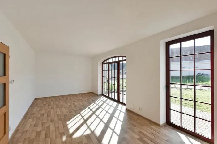Pronájem bytu 3+kk, Kosoř, Školská, 71 m2