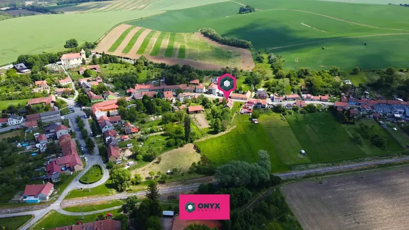 Prodej pozemku pro bydlení, Nemotice, 1590 m2