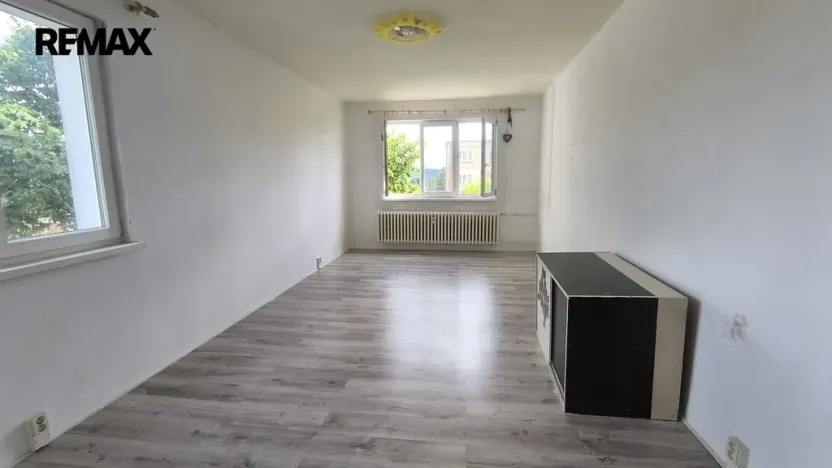 Prodej bytu 2+1, Rotava, Sídliště, 53 m2
