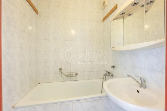 Prodej bytu 2+1, Dobříš, Za Branou, 67 m2