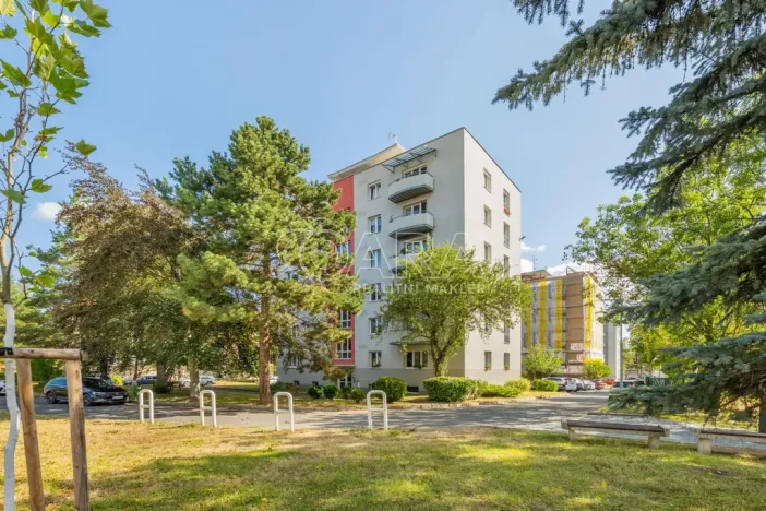 Prodej bytu 2+1, Dobříš, Za Branou, 67 m2