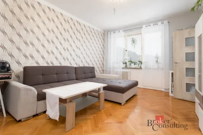 Pronájem bytu 2+1, Krnov - Pod Cvilínem, SPC H, 53 m2
