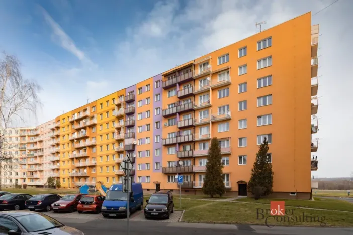 Pronájem bytu 2+1, Krnov - Pod Cvilínem, SPC H, 53 m2