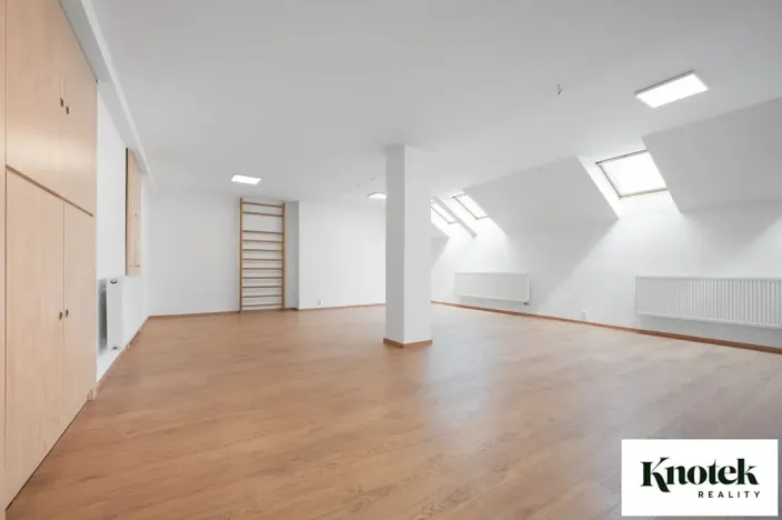 Pronájem bytu 6+kk a větší, Brno, Štefánikova, 400 m2