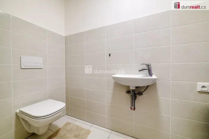 Prodej bytu 3+kk, Praha - Uhříněves, Za Lípou, 98 m2