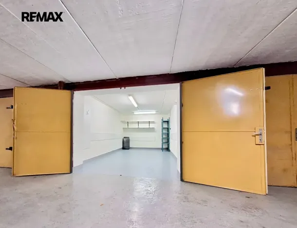 Pronájem skladu, Praha - Čimice, K Ládví, 17 m2