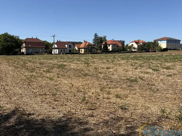 Prodej pozemku pro bydlení, Chroustovice, 8572 m2