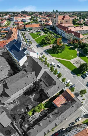 Prodej domu, Valtice, nám. Svobody, 268 m2
