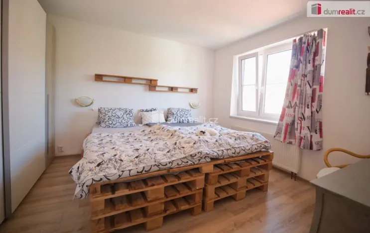 Prodej rodinného domu, Žákava, 140 m2