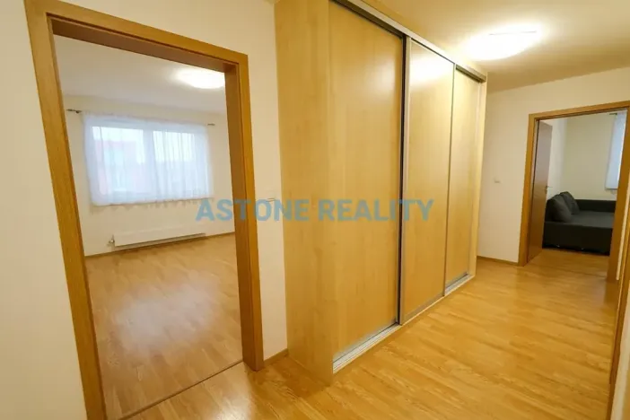 Pronájem bytu 3+kk, Hostivice, Ječná, 79 m2