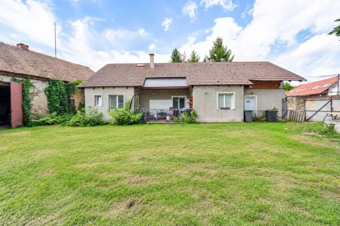 Prodej rodinného domu, Břežany I, 170 m2