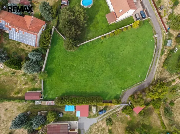 Prodej pozemku pro bydlení, Jesenice, Chrpová, 1772 m2
