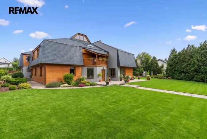 Prodej pozemku pro bydlení, Jesenice, Chrpová, 1772 m2