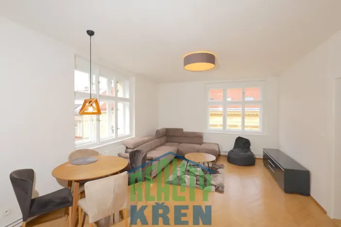 Pronájem bytu 2+1, Praha - Vyšehrad, Neklanova, 70 m2