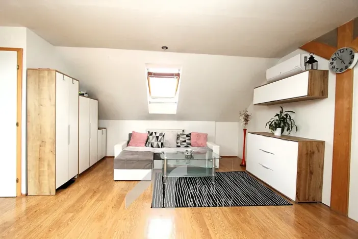 Prodej rodinného domu, Zaječí, Dlážděná, 100 m2