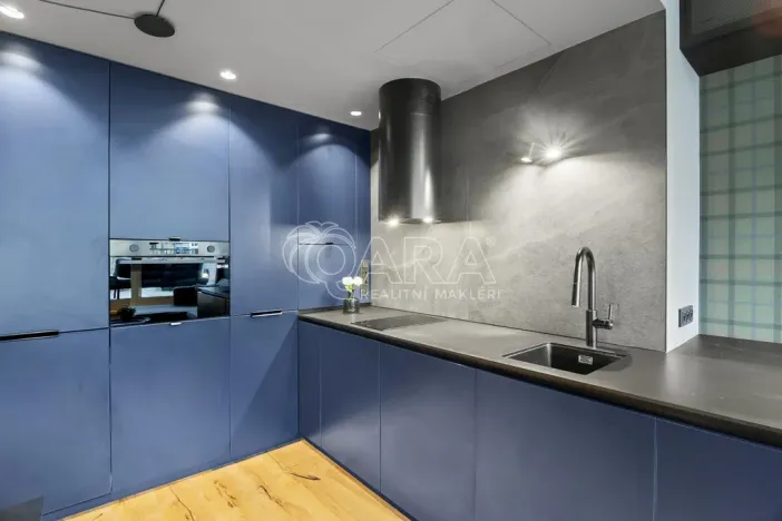 Prodej bytu 2+kk, Praha - Karlín, Křižíkova, 58 m2