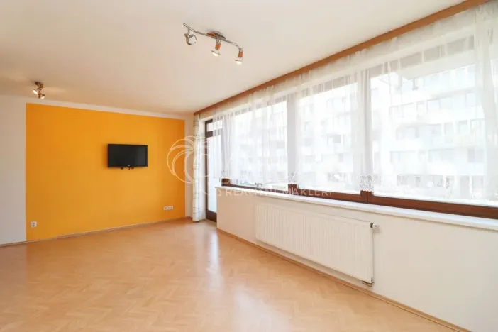 Pronájem bytu 1+kk, Praha - Holešovice, U měšťanského pivovaru, 42 m2
