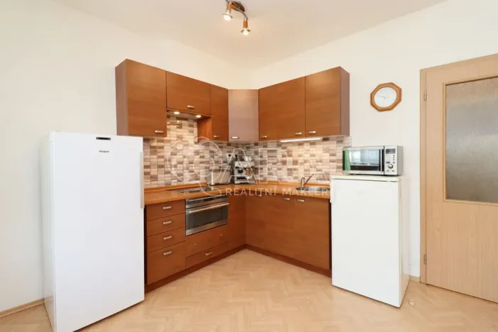 Pronájem bytu 1+kk, Praha - Holešovice, U měšťanského pivovaru, 42 m2
