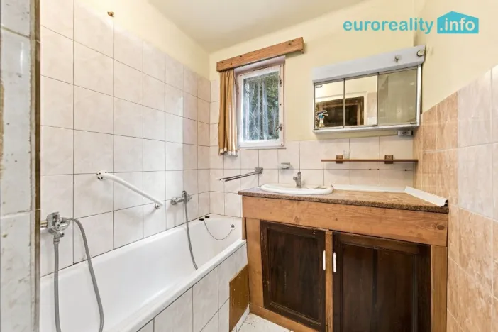 Prodej rodinného domu, Hlinná - Lbín, 103 m2
