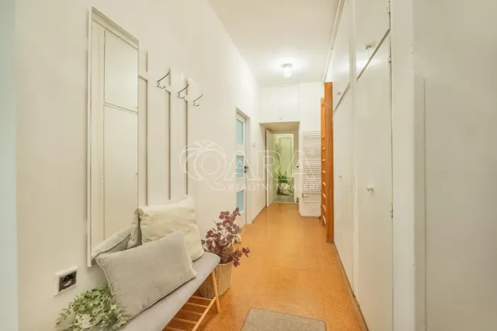 Prodej bytu 2+1, Praha - Vinohrady, Rumunská, 64 m2