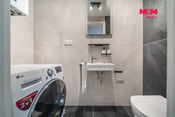 Prodej bytu 3+kk, Rokycany - Borek, Pražská, 72 m2