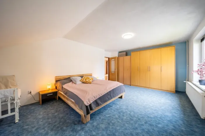 Prodej rodinného domu, Horní Planá, Komenského, 250 m2
