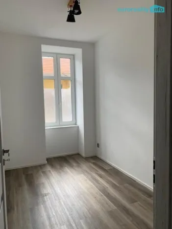 Pronájem bytu 2+kk, Lochovice, 32 m2
