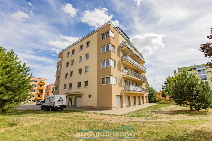 Prodej bytu 4+kk, Znojmo, Aninská, 89 m2