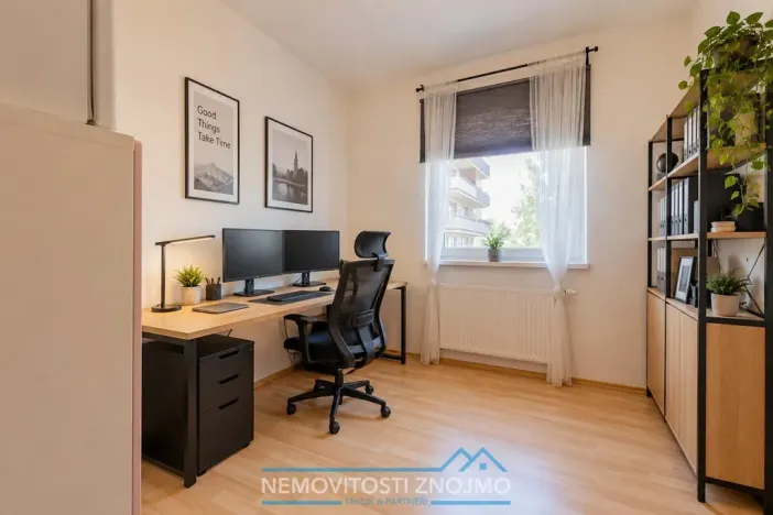 Prodej bytu 4+kk, Znojmo, Aninská, 89 m2