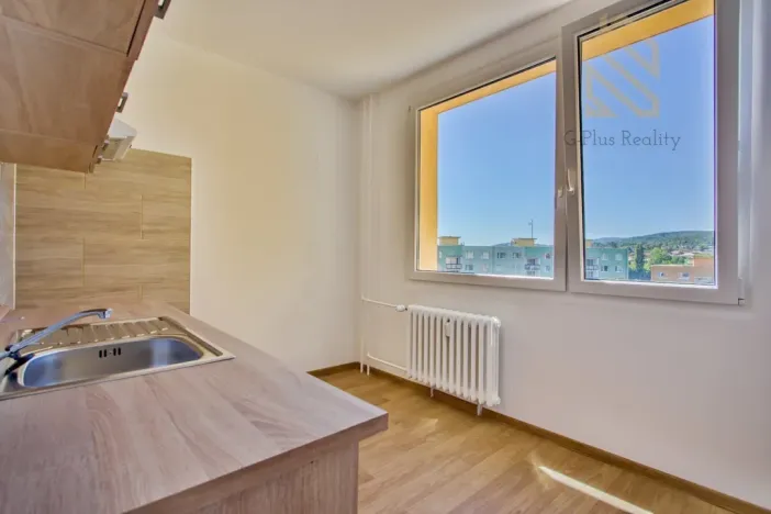 Prodej bytu 2+1, Chomutov, Holešická, 62 m2