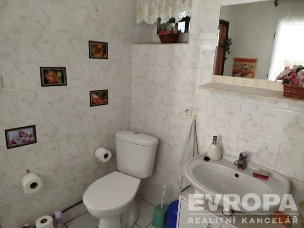 Prodej rodinného domu, Hlavečník, 170 m2