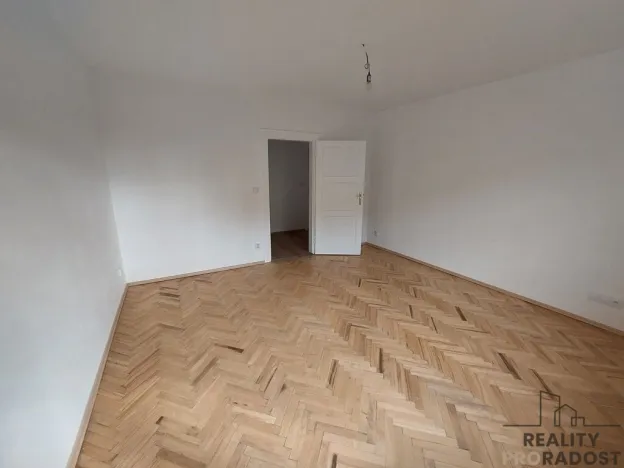 Pronájem bytu 2+kk, Praha - Žižkov, 45 m2
