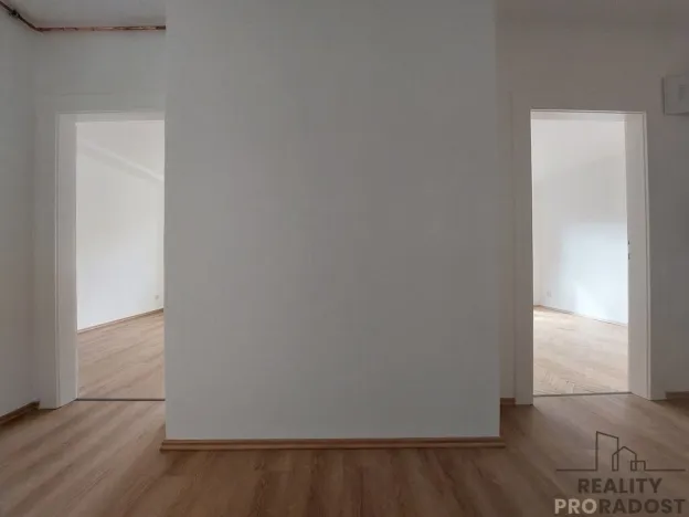 Pronájem bytu 2+kk, Praha - Žižkov, 45 m2