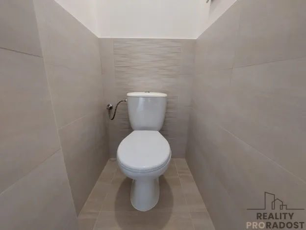 Pronájem bytu 2+kk, Praha - Žižkov, 45 m2