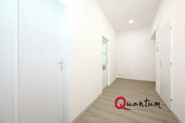 Pronájem bytu 2+kk, Praha - Vinohrady, Vinohradská, 45 m2