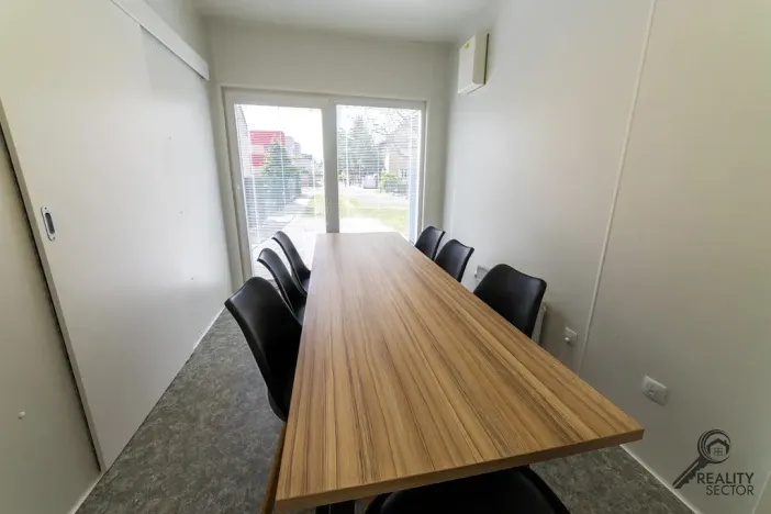 Pronájem kanceláře, Praha - Chodov, Starochodovská, 54 m2