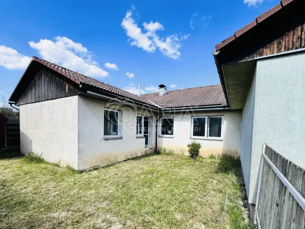 Prodej bytu 3+1, Horoměřice, J. K. Tyla, 95 m2