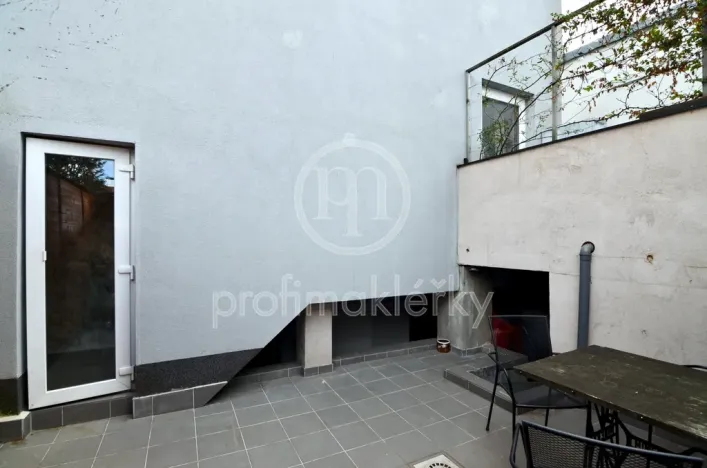 Prodej bytu 2+1, Brno - Černovice, Šestákova, 51 m2