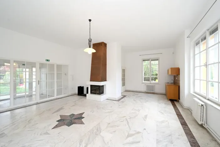 Pronájem kanceláře, Praha - Chodov, 7. května, 454 m2