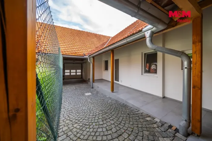 Prodej rodinného domu, Blansko - Lažánky, 105 m2