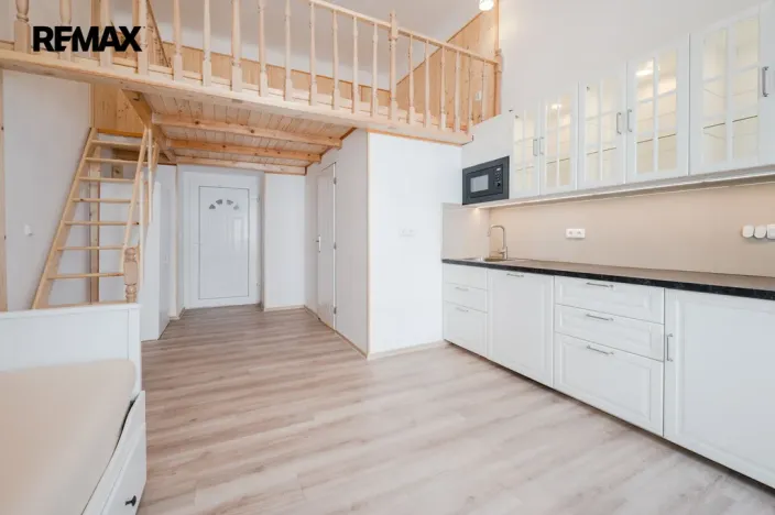Prodej bytu 3+kk, Praha - Vinohrady, Legerova, 63 m2